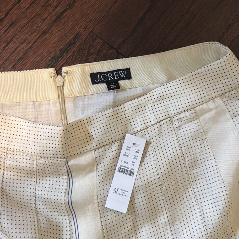 J. Crew NWT pleated scarf print skirt, cream
with navy trim, size 14 - Picture 7 of 13